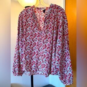 Long sleeve Universal Thread floral women’s shirt